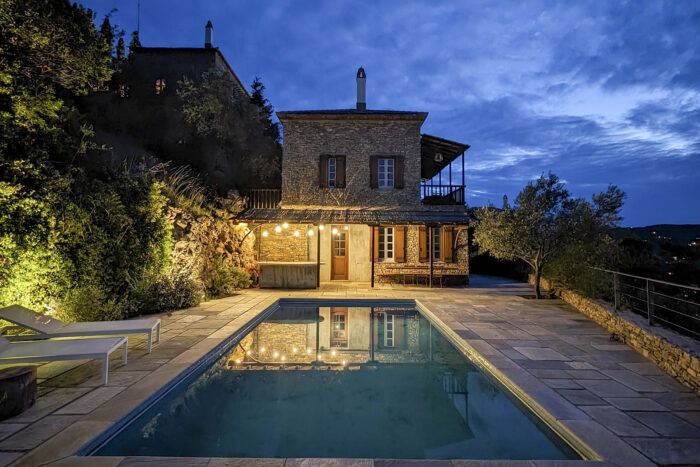 Villa Almond